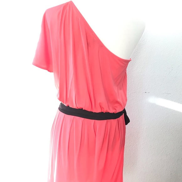 Dress - Picture 6 of 8